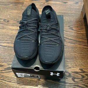 UA HOVR PHANTOM 3 running shoes